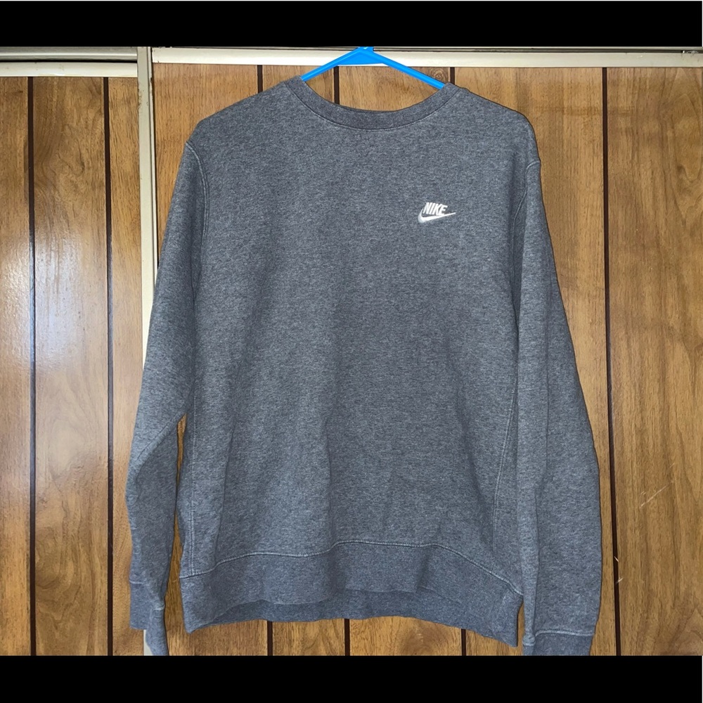 Grey Nike crew neck